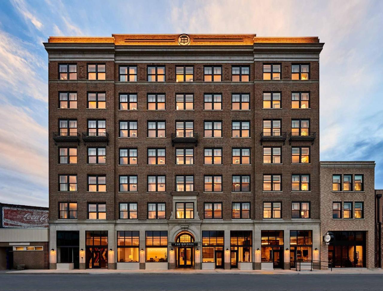 The Bristol Hotel Kültér fotó