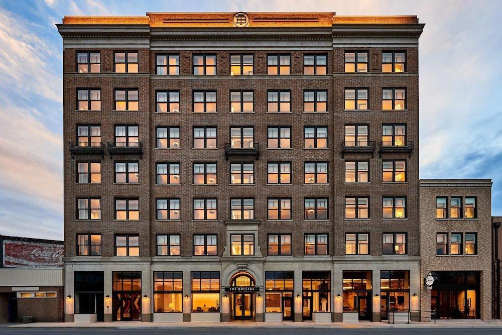 The Bristol Hotel Kültér fotó